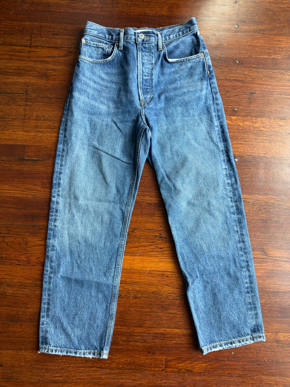 Agolde Classic Straight-Leg Women's Jeans in Mid Blue Wash - Picture 1 of 9